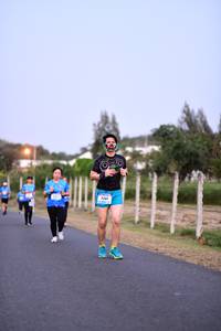 BIB: 7201
                            <button type="button" onclick="openModal(3438194)" class="btn btn-primary btn-sm float-right btn-popup" data-toggle="modal" data-target=".modal-high-quality">
                        <i class="fas fa-shopping-cart"></i> Add to Cart
                    </button>
                                            <button type="button" onclick="isThisMe(3438194, true)" class="btn btn-success btn-sm float-right btn-popup btn-isme hidden" data-toggle="tooltip" data-placement="bottom" title="นี่คือรูปของคุณใช่ไหม คลิกที่นี่เพื่อเอาเข้าอัลบั้ม">
                        <i class="fas fa-plus"></i> Add to album
                    </button>
                    <button type="button" onclick="isThisMe(3438194, false)" class="btn btn-warning btn-sm float-right btn-popup btn-isnotme hidden">
                        <i class="fas fa-ban"></i> Remove from album
                    </button>