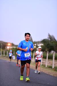 BIB: 6104
                            <button type="button" onclick="openModal(3438280)" class="btn btn-primary btn-sm float-right btn-popup" data-toggle="modal" data-target=".modal-high-quality">
                        <i class="fas fa-shopping-cart"></i> Add to Cart
                    </button>
                                            <button type="button" onclick="isThisMe(3438280, true)" class="btn btn-success btn-sm float-right btn-popup btn-isme hidden" data-toggle="tooltip" data-placement="bottom" title="นี่คือรูปของคุณใช่ไหม คลิกที่นี่เพื่อเอาเข้าอัลบั้ม">
                        <i class="fas fa-plus"></i> Add to album
                    </button>
                    <button type="button" onclick="isThisMe(3438280, false)" class="btn btn-warning btn-sm float-right btn-popup btn-isnotme hidden">
                        <i class="fas fa-ban"></i> Remove from album
                    </button>