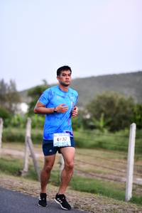 BIB: 6133
                            <button type="button" onclick="openModal(3438112)" class="btn btn-primary btn-sm float-right btn-popup" data-toggle="modal" data-target=".modal-high-quality">
                        <i class="fas fa-shopping-cart"></i> Add to Cart
                    </button>
                                            <button type="button" onclick="isThisMe(3438112, true)" class="btn btn-success btn-sm float-right btn-popup btn-isme hidden" data-toggle="tooltip" data-placement="bottom" title="นี่คือรูปของคุณใช่ไหม คลิกที่นี่เพื่อเอาเข้าอัลบั้ม">
                        <i class="fas fa-plus"></i> Add to album
                    </button>
                    <button type="button" onclick="isThisMe(3438112, false)" class="btn btn-warning btn-sm float-right btn-popup btn-isnotme hidden">
                        <i class="fas fa-ban"></i> Remove from album
                    </button>