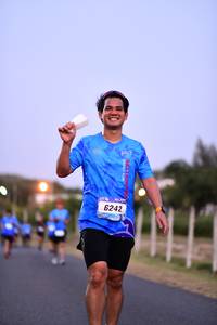 BIB: 6242
                            <button type="button" onclick="openModal(3438289)" class="btn btn-primary btn-sm float-right btn-popup" data-toggle="modal" data-target=".modal-high-quality">
                        <i class="fas fa-shopping-cart"></i> Add to Cart
                    </button>
                                            <button type="button" onclick="isThisMe(3438289, true)" class="btn btn-success btn-sm float-right btn-popup btn-isme hidden" data-toggle="tooltip" data-placement="bottom" title="นี่คือรูปของคุณใช่ไหม คลิกที่นี่เพื่อเอาเข้าอัลบั้ม">
                        <i class="fas fa-plus"></i> Add to album
                    </button>
                    <button type="button" onclick="isThisMe(3438289, false)" class="btn btn-warning btn-sm float-right btn-popup btn-isnotme hidden">
                        <i class="fas fa-ban"></i> Remove from album
                    </button>