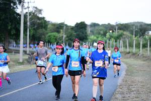 BIB: 8864, 9667, 887
                            <button type="button" onclick="openModal(3437208)" class="btn btn-primary btn-sm float-right btn-popup" data-toggle="modal" data-target=".modal-high-quality">
                        <i class="fas fa-shopping-cart"></i> Add to Cart
                    </button>
                                            <button type="button" onclick="isThisMe(3437208, true)" class="btn btn-success btn-sm float-right btn-popup btn-isme hidden" data-toggle="tooltip" data-placement="bottom" title="นี่คือรูปของคุณใช่ไหม คลิกที่นี่เพื่อเอาเข้าอัลบั้ม">
                        <i class="fas fa-plus"></i> Add to album
                    </button>
                    <button type="button" onclick="isThisMe(3437208, false)" class="btn btn-warning btn-sm float-right btn-popup btn-isnotme hidden">
                        <i class="fas fa-ban"></i> Remove from album
                    </button>