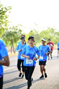 BIB: 6056
                            <button type="button" onclick="openModal(3395992)" class="btn btn-primary btn-sm float-right btn-popup" data-toggle="modal" data-target=".modal-high-quality">
                        <i class="fas fa-shopping-cart"></i> Add to Cart
                    </button>
                                            <button type="button" onclick="isThisMe(3395992, true)" class="btn btn-success btn-sm float-right btn-popup btn-isme hidden" data-toggle="tooltip" data-placement="bottom" title="นี่คือรูปของคุณใช่ไหม คลิกที่นี่เพื่อเอาเข้าอัลบั้ม">
                        <i class="fas fa-plus"></i> Add to album
                    </button>
                    <button type="button" onclick="isThisMe(3395992, false)" class="btn btn-warning btn-sm float-right btn-popup btn-isnotme hidden">
                        <i class="fas fa-ban"></i> Remove from album
                    </button>