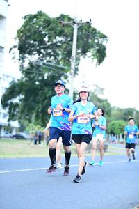 BIB: 8946
                            <button type="button" onclick="openModal(3436242)" class="btn btn-primary btn-sm float-right btn-popup" data-toggle="modal" data-target=".modal-high-quality">
                        <i class="fas fa-shopping-cart"></i> Add to Cart
                    </button>
                                            <button type="button" onclick="isThisMe(3436242, true)" class="btn btn-success btn-sm float-right btn-popup btn-isme hidden" data-toggle="tooltip" data-placement="bottom" title="นี่คือรูปของคุณใช่ไหม คลิกที่นี่เพื่อเอาเข้าอัลบั้ม">
                        <i class="fas fa-plus"></i> Add to album
                    </button>
                    <button type="button" onclick="isThisMe(3436242, false)" class="btn btn-warning btn-sm float-right btn-popup btn-isnotme hidden">
                        <i class="fas fa-ban"></i> Remove from album
                    </button>