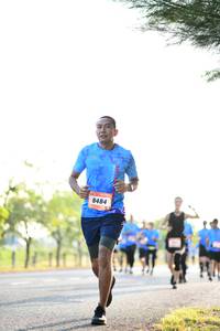 BIB: 8484
                            <button type="button" onclick="openModal(3406580)" class="btn btn-primary btn-sm float-right btn-popup" data-toggle="modal" data-target=".modal-high-quality">
                        <i class="fas fa-shopping-cart"></i> Add to Cart
                    </button>
                                            <button type="button" onclick="isThisMe(3406580, true)" class="btn btn-success btn-sm float-right btn-popup btn-isme hidden" data-toggle="tooltip" data-placement="bottom" title="นี่คือรูปของคุณใช่ไหม คลิกที่นี่เพื่อเอาเข้าอัลบั้ม">
                        <i class="fas fa-plus"></i> Add to album
                    </button>
                    <button type="button" onclick="isThisMe(3406580, false)" class="btn btn-warning btn-sm float-right btn-popup btn-isnotme hidden">
                        <i class="fas fa-ban"></i> Remove from album
                    </button>