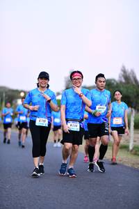 BIB: 6880, 6705, 6706
                            <button type="button" onclick="openModal(3437865)" class="btn btn-primary btn-sm float-right btn-popup" data-toggle="modal" data-target=".modal-high-quality">
                        <i class="fas fa-shopping-cart"></i> Add to Cart
                    </button>
                                            <button type="button" onclick="isThisMe(3437865, true)" class="btn btn-success btn-sm float-right btn-popup btn-isme hidden" data-toggle="tooltip" data-placement="bottom" title="นี่คือรูปของคุณใช่ไหม คลิกที่นี่เพื่อเอาเข้าอัลบั้ม">
                        <i class="fas fa-plus"></i> Add to album
                    </button>
                    <button type="button" onclick="isThisMe(3437865, false)" class="btn btn-warning btn-sm float-right btn-popup btn-isnotme hidden">
                        <i class="fas fa-ban"></i> Remove from album
                    </button>