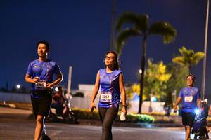 BIB: 251
                            <button type="button" onclick="openModal(3438756)" class="btn btn-primary btn-sm float-right btn-popup" data-toggle="modal" data-target=".modal-high-quality">
                        <i class="fas fa-shopping-cart"></i> Add to Cart
                    </button>
                                            <button type="button" onclick="isThisMe(3438756, true)" class="btn btn-success btn-sm float-right btn-popup btn-isme hidden" data-toggle="tooltip" data-placement="bottom" title="นี่คือรูปของคุณใช่ไหม คลิกที่นี่เพื่อเอาเข้าอัลบั้ม">
                        <i class="fas fa-plus"></i> Add to album
                    </button>
                    <button type="button" onclick="isThisMe(3438756, false)" class="btn btn-warning btn-sm float-right btn-popup btn-isnotme hidden">
                        <i class="fas fa-ban"></i> Remove from album
                    </button>