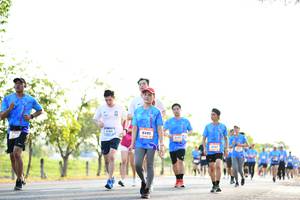 BIB: 8495
                            <button type="button" onclick="openModal(3407468)" class="btn btn-primary btn-sm float-right btn-popup" data-toggle="modal" data-target=".modal-high-quality">
                        <i class="fas fa-shopping-cart"></i> Add to Cart
                    </button>
                                            <button type="button" onclick="isThisMe(3407468, true)" class="btn btn-success btn-sm float-right btn-popup btn-isme hidden" data-toggle="tooltip" data-placement="bottom" title="นี่คือรูปของคุณใช่ไหม คลิกที่นี่เพื่อเอาเข้าอัลบั้ม">
                        <i class="fas fa-plus"></i> Add to album
                    </button>
                    <button type="button" onclick="isThisMe(3407468, false)" class="btn btn-warning btn-sm float-right btn-popup btn-isnotme hidden">
                        <i class="fas fa-ban"></i> Remove from album
                    </button>