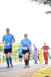 BIB: 6812, 6810
                            <button type="button" onclick="openModal(3405978)" class="btn btn-primary btn-sm float-right btn-popup" data-toggle="modal" data-target=".modal-high-quality">
                        <i class="fas fa-shopping-cart"></i> Add to Cart
                    </button>
                                            <button type="button" onclick="isThisMe(3405978, true)" class="btn btn-success btn-sm float-right btn-popup btn-isme hidden" data-toggle="tooltip" data-placement="bottom" title="นี่คือรูปของคุณใช่ไหม คลิกที่นี่เพื่อเอาเข้าอัลบั้ม">
                        <i class="fas fa-plus"></i> Add to album
                    </button>
                    <button type="button" onclick="isThisMe(3405978, false)" class="btn btn-warning btn-sm float-right btn-popup btn-isnotme hidden">
                        <i class="fas fa-ban"></i> Remove from album
                    </button>