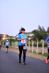 BIB: 8861
                            <button type="button" onclick="openModal(3438212)" class="btn btn-primary btn-sm float-right btn-popup" data-toggle="modal" data-target=".modal-high-quality">
                        <i class="fas fa-shopping-cart"></i> Add to Cart
                    </button>
                                            <button type="button" onclick="isThisMe(3438212, true)" class="btn btn-success btn-sm float-right btn-popup btn-isme hidden" data-toggle="tooltip" data-placement="bottom" title="นี่คือรูปของคุณใช่ไหม คลิกที่นี่เพื่อเอาเข้าอัลบั้ม">
                        <i class="fas fa-plus"></i> Add to album
                    </button>
                    <button type="button" onclick="isThisMe(3438212, false)" class="btn btn-warning btn-sm float-right btn-popup btn-isnotme hidden">
                        <i class="fas fa-ban"></i> Remove from album
                    </button>