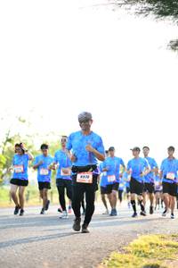 BIB: 6970
                            <button type="button" onclick="openModal(3406625)" class="btn btn-primary btn-sm float-right btn-popup" data-toggle="modal" data-target=".modal-high-quality">
                        <i class="fas fa-shopping-cart"></i> Add to Cart
                    </button>
                                            <button type="button" onclick="isThisMe(3406625, true)" class="btn btn-success btn-sm float-right btn-popup btn-isme hidden" data-toggle="tooltip" data-placement="bottom" title="นี่คือรูปของคุณใช่ไหม คลิกที่นี่เพื่อเอาเข้าอัลบั้ม">
                        <i class="fas fa-plus"></i> Add to album
                    </button>
                    <button type="button" onclick="isThisMe(3406625, false)" class="btn btn-warning btn-sm float-right btn-popup btn-isnotme hidden">
                        <i class="fas fa-ban"></i> Remove from album
                    </button>