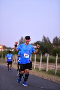 BIB: 6618
                            <button type="button" onclick="openModal(3438308)" class="btn btn-primary btn-sm float-right btn-popup" data-toggle="modal" data-target=".modal-high-quality">
                        <i class="fas fa-shopping-cart"></i> Add to Cart
                    </button>
                                            <button type="button" onclick="isThisMe(3438308, true)" class="btn btn-success btn-sm float-right btn-popup btn-isme hidden" data-toggle="tooltip" data-placement="bottom" title="นี่คือรูปของคุณใช่ไหม คลิกที่นี่เพื่อเอาเข้าอัลบั้ม">
                        <i class="fas fa-plus"></i> Add to album
                    </button>
                    <button type="button" onclick="isThisMe(3438308, false)" class="btn btn-warning btn-sm float-right btn-popup btn-isnotme hidden">
                        <i class="fas fa-ban"></i> Remove from album
                    </button>