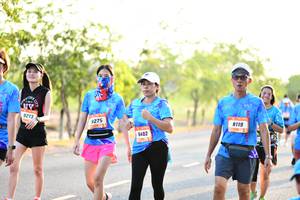 BIB: 9273, 8119, 9275, 8402
                            <button type="button" onclick="openModal(3423562)" class="btn btn-primary btn-sm float-right btn-popup" data-toggle="modal" data-target=".modal-high-quality">
                        <i class="fas fa-shopping-cart"></i> Add to Cart
                    </button>
                                            <button type="button" onclick="isThisMe(3423562, true)" class="btn btn-success btn-sm float-right btn-popup btn-isme hidden" data-toggle="tooltip" data-placement="bottom" title="นี่คือรูปของคุณใช่ไหม คลิกที่นี่เพื่อเอาเข้าอัลบั้ม">
                        <i class="fas fa-plus"></i> Add to album
                    </button>
                    <button type="button" onclick="isThisMe(3423562, false)" class="btn btn-warning btn-sm float-right btn-popup btn-isnotme hidden">
                        <i class="fas fa-ban"></i> Remove from album
                    </button>