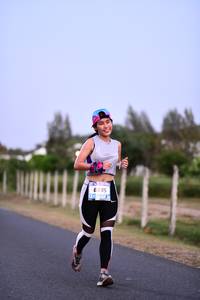 BIB: 6695, 
                            <button type="button" onclick="openModal(3438229)" class="btn btn-primary btn-sm float-right btn-popup" data-toggle="modal" data-target=".modal-high-quality">
                        <i class="fas fa-shopping-cart"></i> Add to Cart
                    </button>
                                            <button type="button" onclick="isThisMe(3438229, true)" class="btn btn-success btn-sm float-right btn-popup btn-isme hidden" data-toggle="tooltip" data-placement="bottom" title="นี่คือรูปของคุณใช่ไหม คลิกที่นี่เพื่อเอาเข้าอัลบั้ม">
                        <i class="fas fa-plus"></i> Add to album
                    </button>
                    <button type="button" onclick="isThisMe(3438229, false)" class="btn btn-warning btn-sm float-right btn-popup btn-isnotme hidden">
                        <i class="fas fa-ban"></i> Remove from album
                    </button>