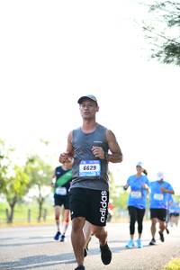 BIB: 6629
                            <button type="button" onclick="openModal(3394067)" class="btn btn-primary btn-sm float-right btn-popup" data-toggle="modal" data-target=".modal-high-quality">
                        <i class="fas fa-shopping-cart"></i> Add to Cart
                    </button>
                                            <button type="button" onclick="isThisMe(3394067, true)" class="btn btn-success btn-sm float-right btn-popup btn-isme hidden" data-toggle="tooltip" data-placement="bottom" title="นี่คือรูปของคุณใช่ไหม คลิกที่นี่เพื่อเอาเข้าอัลบั้ม">
                        <i class="fas fa-plus"></i> Add to album
                    </button>
                    <button type="button" onclick="isThisMe(3394067, false)" class="btn btn-warning btn-sm float-right btn-popup btn-isnotme hidden">
                        <i class="fas fa-ban"></i> Remove from album
                    </button>