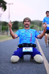 BIB: 6375
                            <button type="button" onclick="openModal(3437762)" class="btn btn-primary btn-sm float-right btn-popup" data-toggle="modal" data-target=".modal-high-quality">
                        <i class="fas fa-shopping-cart"></i> Add to Cart
                    </button>
                                            <button type="button" onclick="isThisMe(3437762, true)" class="btn btn-success btn-sm float-right btn-popup btn-isme hidden" data-toggle="tooltip" data-placement="bottom" title="นี่คือรูปของคุณใช่ไหม คลิกที่นี่เพื่อเอาเข้าอัลบั้ม">
                        <i class="fas fa-plus"></i> Add to album
                    </button>
                    <button type="button" onclick="isThisMe(3437762, false)" class="btn btn-warning btn-sm float-right btn-popup btn-isnotme hidden">
                        <i class="fas fa-ban"></i> Remove from album
                    </button>