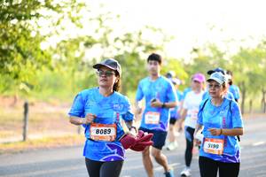 BIB: 8089, 9190
                            <button type="button" onclick="openModal(3422335)" class="btn btn-primary btn-sm float-right btn-popup" data-toggle="modal" data-target=".modal-high-quality">
                        <i class="fas fa-shopping-cart"></i> Add to Cart
                    </button>
                                            <button type="button" onclick="isThisMe(3422335, true)" class="btn btn-success btn-sm float-right btn-popup btn-isme hidden" data-toggle="tooltip" data-placement="bottom" title="นี่คือรูปของคุณใช่ไหม คลิกที่นี่เพื่อเอาเข้าอัลบั้ม">
                        <i class="fas fa-plus"></i> Add to album
                    </button>
                    <button type="button" onclick="isThisMe(3422335, false)" class="btn btn-warning btn-sm float-right btn-popup btn-isnotme hidden">
                        <i class="fas fa-ban"></i> Remove from album
                    </button>