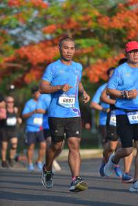 BIB: 6891
                            <button type="button" onclick="openModal(3097725)" class="btn btn-primary btn-sm float-right btn-popup" data-toggle="modal" data-target=".modal-high-quality">
                        <i class="fas fa-shopping-cart"></i> Add to Cart
                    </button>
                                            <button type="button" onclick="isThisMe(3097725, true)" class="btn btn-success btn-sm float-right btn-popup btn-isme hidden" data-toggle="tooltip" data-placement="bottom" title="นี่คือรูปของคุณใช่ไหม คลิกที่นี่เพื่อเอาเข้าอัลบั้ม">
                        <i class="fas fa-plus"></i> Add to album
                    </button>
                    <button type="button" onclick="isThisMe(3097725, false)" class="btn btn-warning btn-sm float-right btn-popup btn-isnotme hidden">
                        <i class="fas fa-ban"></i> Remove from album
                    </button>