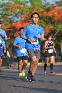 BIB: 104
                            <button type="button" onclick="openModal(3099321)" class="btn btn-primary btn-sm float-right btn-popup" data-toggle="modal" data-target=".modal-high-quality">
                        <i class="fas fa-shopping-cart"></i> Add to Cart
                    </button>
                                            <button type="button" onclick="isThisMe(3099321, true)" class="btn btn-success btn-sm float-right btn-popup btn-isme hidden" data-toggle="tooltip" data-placement="bottom" title="นี่คือรูปของคุณใช่ไหม คลิกที่นี่เพื่อเอาเข้าอัลบั้ม">
                        <i class="fas fa-plus"></i> Add to album
                    </button>
                    <button type="button" onclick="isThisMe(3099321, false)" class="btn btn-warning btn-sm float-right btn-popup btn-isnotme hidden">
                        <i class="fas fa-ban"></i> Remove from album
                    </button>