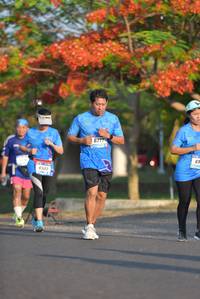 BIB: 650
                            <button type="button" onclick="openModal(3100173)" class="btn btn-primary btn-sm float-right btn-popup" data-toggle="modal" data-target=".modal-high-quality">
                        <i class="fas fa-shopping-cart"></i> Add to Cart
                    </button>
                                            <button type="button" onclick="isThisMe(3100173, true)" class="btn btn-success btn-sm float-right btn-popup btn-isme hidden" data-toggle="tooltip" data-placement="bottom" title="นี่คือรูปของคุณใช่ไหม คลิกที่นี่เพื่อเอาเข้าอัลบั้ม">
                        <i class="fas fa-plus"></i> Add to album
                    </button>
                    <button type="button" onclick="isThisMe(3100173, false)" class="btn btn-warning btn-sm float-right btn-popup btn-isnotme hidden">
                        <i class="fas fa-ban"></i> Remove from album
                    </button>