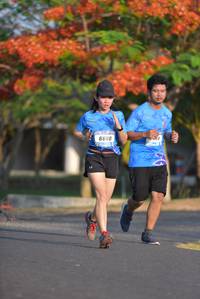 BIB: 6860
                            <button type="button" onclick="openModal(3097508)" class="btn btn-primary btn-sm float-right btn-popup" data-toggle="modal" data-target=".modal-high-quality">
                        <i class="fas fa-shopping-cart"></i> Add to Cart
                    </button>
                                            <button type="button" onclick="isThisMe(3097508, true)" class="btn btn-success btn-sm float-right btn-popup btn-isme hidden" data-toggle="tooltip" data-placement="bottom" title="นี่คือรูปของคุณใช่ไหม คลิกที่นี่เพื่อเอาเข้าอัลบั้ม">
                        <i class="fas fa-plus"></i> Add to album
                    </button>
                    <button type="button" onclick="isThisMe(3097508, false)" class="btn btn-warning btn-sm float-right btn-popup btn-isnotme hidden">
                        <i class="fas fa-ban"></i> Remove from album
                    </button>