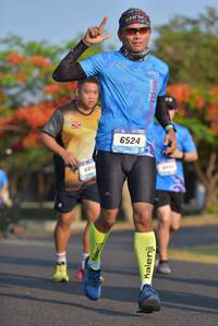 BIB: 6524
                            <button type="button" onclick="openModal(3099054)" class="btn btn-primary btn-sm float-right btn-popup" data-toggle="modal" data-target=".modal-high-quality">
                        <i class="fas fa-shopping-cart"></i> Add to Cart
                    </button>
                                            <button type="button" onclick="isThisMe(3099054, true)" class="btn btn-success btn-sm float-right btn-popup btn-isme hidden" data-toggle="tooltip" data-placement="bottom" title="นี่คือรูปของคุณใช่ไหม คลิกที่นี่เพื่อเอาเข้าอัลบั้ม">
                        <i class="fas fa-plus"></i> Add to album
                    </button>
                    <button type="button" onclick="isThisMe(3099054, false)" class="btn btn-warning btn-sm float-right btn-popup btn-isnotme hidden">
                        <i class="fas fa-ban"></i> Remove from album
                    </button>