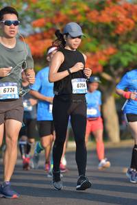 BIB: 6724, 6714
                            <button type="button" onclick="openModal(3099946)" class="btn btn-primary btn-sm float-right btn-popup" data-toggle="modal" data-target=".modal-high-quality">
                        <i class="fas fa-shopping-cart"></i> Add to Cart
                    </button>
                                            <button type="button" onclick="isThisMe(3099946, true)" class="btn btn-success btn-sm float-right btn-popup btn-isme hidden" data-toggle="tooltip" data-placement="bottom" title="นี่คือรูปของคุณใช่ไหม คลิกที่นี่เพื่อเอาเข้าอัลบั้ม">
                        <i class="fas fa-plus"></i> Add to album
                    </button>
                    <button type="button" onclick="isThisMe(3099946, false)" class="btn btn-warning btn-sm float-right btn-popup btn-isnotme hidden">
                        <i class="fas fa-ban"></i> Remove from album
                    </button>