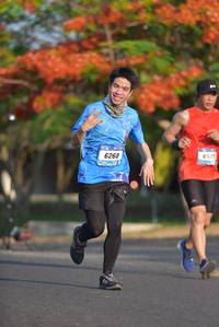 BIB: 6260, 657
                            <button type="button" onclick="openModal(3097083)" class="btn btn-primary btn-sm float-right btn-popup" data-toggle="modal" data-target=".modal-high-quality">
                        <i class="fas fa-shopping-cart"></i> Add to Cart
                    </button>
                                            <button type="button" onclick="isThisMe(3097083, true)" class="btn btn-success btn-sm float-right btn-popup btn-isme hidden" data-toggle="tooltip" data-placement="bottom" title="นี่คือรูปของคุณใช่ไหม คลิกที่นี่เพื่อเอาเข้าอัลบั้ม">
                        <i class="fas fa-plus"></i> Add to album
                    </button>
                    <button type="button" onclick="isThisMe(3097083, false)" class="btn btn-warning btn-sm float-right btn-popup btn-isnotme hidden">
                        <i class="fas fa-ban"></i> Remove from album
                    </button>