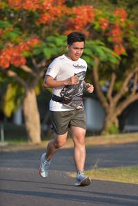 BIB: 
                            <button type="button" onclick="openModal(3135018)" class="btn btn-primary btn-sm float-right btn-popup" data-toggle="modal" data-target=".modal-high-quality">
                        <i class="fas fa-shopping-cart"></i> Add to Cart
                    </button>
                                            <button type="button" onclick="isThisMe(3135018, true)" class="btn btn-success btn-sm float-right btn-popup btn-isme hidden" data-toggle="tooltip" data-placement="bottom" title="นี่คือรูปของคุณใช่ไหม คลิกที่นี่เพื่อเอาเข้าอัลบั้ม">
                        <i class="fas fa-plus"></i> Add to album
                    </button>
                    <button type="button" onclick="isThisMe(3135018, false)" class="btn btn-warning btn-sm float-right btn-popup btn-isnotme hidden">
                        <i class="fas fa-ban"></i> Remove from album
                    </button>