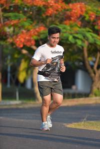 BIB: 
                            <button type="button" onclick="openModal(3135085)" class="btn btn-primary btn-sm float-right btn-popup" data-toggle="modal" data-target=".modal-high-quality">
                        <i class="fas fa-shopping-cart"></i> Add to Cart
                    </button>
                                            <button type="button" onclick="isThisMe(3135085, true)" class="btn btn-success btn-sm float-right btn-popup btn-isme hidden" data-toggle="tooltip" data-placement="bottom" title="นี่คือรูปของคุณใช่ไหม คลิกที่นี่เพื่อเอาเข้าอัลบั้ม">
                        <i class="fas fa-plus"></i> Add to album
                    </button>
                    <button type="button" onclick="isThisMe(3135085, false)" class="btn btn-warning btn-sm float-right btn-popup btn-isnotme hidden">
                        <i class="fas fa-ban"></i> Remove from album
                    </button>