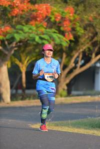 BIB: 8995
                            <button type="button" onclick="openModal(3136719)" class="btn btn-primary btn-sm float-right btn-popup" data-toggle="modal" data-target=".modal-high-quality">
                        <i class="fas fa-shopping-cart"></i> Add to Cart
                    </button>
                                            <button type="button" onclick="isThisMe(3136719, true)" class="btn btn-success btn-sm float-right btn-popup btn-isme hidden" data-toggle="tooltip" data-placement="bottom" title="นี่คือรูปของคุณใช่ไหม คลิกที่นี่เพื่อเอาเข้าอัลบั้ม">
                        <i class="fas fa-plus"></i> Add to album
                    </button>
                    <button type="button" onclick="isThisMe(3136719, false)" class="btn btn-warning btn-sm float-right btn-popup btn-isnotme hidden">
                        <i class="fas fa-ban"></i> Remove from album
                    </button>