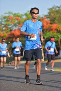 BIB: 
                            <button type="button" onclick="openModal(3133788)" class="btn btn-primary btn-sm float-right btn-popup" data-toggle="modal" data-target=".modal-high-quality">
                        <i class="fas fa-shopping-cart"></i> Add to Cart
                    </button>
                                            <button type="button" onclick="isThisMe(3133788, true)" class="btn btn-success btn-sm float-right btn-popup btn-isme hidden" data-toggle="tooltip" data-placement="bottom" title="นี่คือรูปของคุณใช่ไหม คลิกที่นี่เพื่อเอาเข้าอัลบั้ม">
                        <i class="fas fa-plus"></i> Add to album
                    </button>
                    <button type="button" onclick="isThisMe(3133788, false)" class="btn btn-warning btn-sm float-right btn-popup btn-isnotme hidden">
                        <i class="fas fa-ban"></i> Remove from album
                    </button>