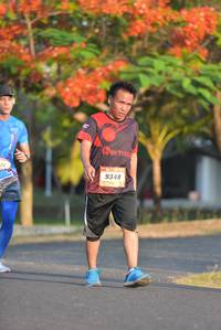 BIB: 9348
                            <button type="button" onclick="openModal(3135878)" class="btn btn-primary btn-sm float-right btn-popup" data-toggle="modal" data-target=".modal-high-quality">
                        <i class="fas fa-shopping-cart"></i> Add to Cart
                    </button>
                                            <button type="button" onclick="isThisMe(3135878, true)" class="btn btn-success btn-sm float-right btn-popup btn-isme hidden" data-toggle="tooltip" data-placement="bottom" title="นี่คือรูปของคุณใช่ไหม คลิกที่นี่เพื่อเอาเข้าอัลบั้ม">
                        <i class="fas fa-plus"></i> Add to album
                    </button>
                    <button type="button" onclick="isThisMe(3135878, false)" class="btn btn-warning btn-sm float-right btn-popup btn-isnotme hidden">
                        <i class="fas fa-ban"></i> Remove from album
                    </button>