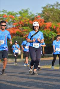 BIB: 6454, 885
                            <button type="button" onclick="openModal(3133768)" class="btn btn-primary btn-sm float-right btn-popup" data-toggle="modal" data-target=".modal-high-quality">
                        <i class="fas fa-shopping-cart"></i> Add to Cart
                    </button>
                                            <button type="button" onclick="isThisMe(3133768, true)" class="btn btn-success btn-sm float-right btn-popup btn-isme hidden" data-toggle="tooltip" data-placement="bottom" title="นี่คือรูปของคุณใช่ไหม คลิกที่นี่เพื่อเอาเข้าอัลบั้ม">
                        <i class="fas fa-plus"></i> Add to album
                    </button>
                    <button type="button" onclick="isThisMe(3133768, false)" class="btn btn-warning btn-sm float-right btn-popup btn-isnotme hidden">
                        <i class="fas fa-ban"></i> Remove from album
                    </button>