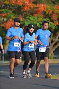 BIB: 6215, 6214
                            <button type="button" onclick="openModal(3134925)" class="btn btn-primary btn-sm float-right btn-popup" data-toggle="modal" data-target=".modal-high-quality">
                        <i class="fas fa-shopping-cart"></i> Add to Cart
                    </button>
                                            <button type="button" onclick="isThisMe(3134925, true)" class="btn btn-success btn-sm float-right btn-popup btn-isme hidden" data-toggle="tooltip" data-placement="bottom" title="นี่คือรูปของคุณใช่ไหม คลิกที่นี่เพื่อเอาเข้าอัลบั้ม">
                        <i class="fas fa-plus"></i> Add to album
                    </button>
                    <button type="button" onclick="isThisMe(3134925, false)" class="btn btn-warning btn-sm float-right btn-popup btn-isnotme hidden">
                        <i class="fas fa-ban"></i> Remove from album
                    </button>