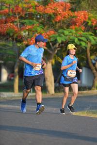 BIB: 9454
                            <button type="button" onclick="openModal(3137195)" class="btn btn-primary btn-sm float-right btn-popup" data-toggle="modal" data-target=".modal-high-quality">
                        <i class="fas fa-shopping-cart"></i> Add to Cart
                    </button>
                                            <button type="button" onclick="isThisMe(3137195, true)" class="btn btn-success btn-sm float-right btn-popup btn-isme hidden" data-toggle="tooltip" data-placement="bottom" title="นี่คือรูปของคุณใช่ไหม คลิกที่นี่เพื่อเอาเข้าอัลบั้ม">
                        <i class="fas fa-plus"></i> Add to album
                    </button>
                    <button type="button" onclick="isThisMe(3137195, false)" class="btn btn-warning btn-sm float-right btn-popup btn-isnotme hidden">
                        <i class="fas fa-ban"></i> Remove from album
                    </button>