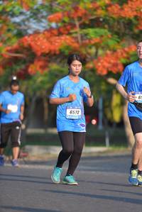 BIB: 6572
                            <button type="button" onclick="openModal(3133561)" class="btn btn-primary btn-sm float-right btn-popup" data-toggle="modal" data-target=".modal-high-quality">
                        <i class="fas fa-shopping-cart"></i> Add to Cart
                    </button>
                                            <button type="button" onclick="isThisMe(3133561, true)" class="btn btn-success btn-sm float-right btn-popup btn-isme hidden" data-toggle="tooltip" data-placement="bottom" title="นี่คือรูปของคุณใช่ไหม คลิกที่นี่เพื่อเอาเข้าอัลบั้ม">
                        <i class="fas fa-plus"></i> Add to album
                    </button>
                    <button type="button" onclick="isThisMe(3133561, false)" class="btn btn-warning btn-sm float-right btn-popup btn-isnotme hidden">
                        <i class="fas fa-ban"></i> Remove from album
                    </button>