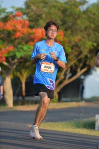 BIB: 8095
                            <button type="button" onclick="openModal(3135273)" class="btn btn-primary btn-sm float-right btn-popup" data-toggle="modal" data-target=".modal-high-quality">
                        <i class="fas fa-shopping-cart"></i> Add to Cart
                    </button>
                                            <button type="button" onclick="isThisMe(3135273, true)" class="btn btn-success btn-sm float-right btn-popup btn-isme hidden" data-toggle="tooltip" data-placement="bottom" title="นี่คือรูปของคุณใช่ไหม คลิกที่นี่เพื่อเอาเข้าอัลบั้ม">
                        <i class="fas fa-plus"></i> Add to album
                    </button>
                    <button type="button" onclick="isThisMe(3135273, false)" class="btn btn-warning btn-sm float-right btn-popup btn-isnotme hidden">
                        <i class="fas fa-ban"></i> Remove from album
                    </button>