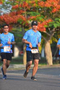 BIB: 467, 8749
                            <button type="button" onclick="openModal(3137371)" class="btn btn-primary btn-sm float-right btn-popup" data-toggle="modal" data-target=".modal-high-quality">
                        <i class="fas fa-shopping-cart"></i> Add to Cart
                    </button>
                                            <button type="button" onclick="isThisMe(3137371, true)" class="btn btn-success btn-sm float-right btn-popup btn-isme hidden" data-toggle="tooltip" data-placement="bottom" title="นี่คือรูปของคุณใช่ไหม คลิกที่นี่เพื่อเอาเข้าอัลบั้ม">
                        <i class="fas fa-plus"></i> Add to album
                    </button>
                    <button type="button" onclick="isThisMe(3137371, false)" class="btn btn-warning btn-sm float-right btn-popup btn-isnotme hidden">
                        <i class="fas fa-ban"></i> Remove from album
                    </button>