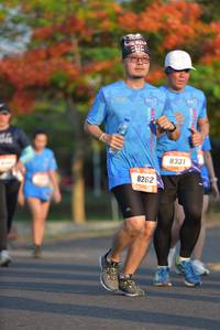 BIB: 8331, 8262
                            <button type="button" onclick="openModal(3137948)" class="btn btn-primary btn-sm float-right btn-popup" data-toggle="modal" data-target=".modal-high-quality">
                        <i class="fas fa-shopping-cart"></i> Add to Cart
                    </button>
                                            <button type="button" onclick="isThisMe(3137948, true)" class="btn btn-success btn-sm float-right btn-popup btn-isme hidden" data-toggle="tooltip" data-placement="bottom" title="นี่คือรูปของคุณใช่ไหม คลิกที่นี่เพื่อเอาเข้าอัลบั้ม">
                        <i class="fas fa-plus"></i> Add to album
                    </button>
                    <button type="button" onclick="isThisMe(3137948, false)" class="btn btn-warning btn-sm float-right btn-popup btn-isnotme hidden">
                        <i class="fas fa-ban"></i> Remove from album
                    </button>