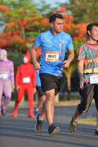 BIB: 9683, 679
                            <button type="button" onclick="openModal(3136370)" class="btn btn-primary btn-sm float-right btn-popup" data-toggle="modal" data-target=".modal-high-quality">
                        <i class="fas fa-shopping-cart"></i> Add to Cart
                    </button>
                                            <button type="button" onclick="isThisMe(3136370, true)" class="btn btn-success btn-sm float-right btn-popup btn-isme hidden" data-toggle="tooltip" data-placement="bottom" title="นี่คือรูปของคุณใช่ไหม คลิกที่นี่เพื่อเอาเข้าอัลบั้ม">
                        <i class="fas fa-plus"></i> Add to album
                    </button>
                    <button type="button" onclick="isThisMe(3136370, false)" class="btn btn-warning btn-sm float-right btn-popup btn-isnotme hidden">
                        <i class="fas fa-ban"></i> Remove from album
                    </button>