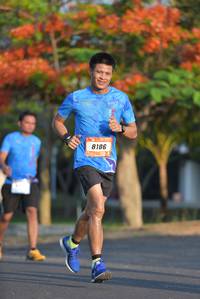 BIB: 8186
                            <button type="button" onclick="openModal(3134907)" class="btn btn-primary btn-sm float-right btn-popup" data-toggle="modal" data-target=".modal-high-quality">
                        <i class="fas fa-shopping-cart"></i> Add to Cart
                    </button>
                                            <button type="button" onclick="isThisMe(3134907, true)" class="btn btn-success btn-sm float-right btn-popup btn-isme hidden" data-toggle="tooltip" data-placement="bottom" title="นี่คือรูปของคุณใช่ไหม คลิกที่นี่เพื่อเอาเข้าอัลบั้ม">
                        <i class="fas fa-plus"></i> Add to album
                    </button>
                    <button type="button" onclick="isThisMe(3134907, false)" class="btn btn-warning btn-sm float-right btn-popup btn-isnotme hidden">
                        <i class="fas fa-ban"></i> Remove from album
                    </button>