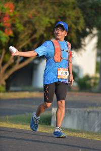 BIB: 8130
                            <button type="button" onclick="openModal(3136948)" class="btn btn-primary btn-sm float-right btn-popup" data-toggle="modal" data-target=".modal-high-quality">
                        <i class="fas fa-shopping-cart"></i> Add to Cart
                    </button>
                                            <button type="button" onclick="isThisMe(3136948, true)" class="btn btn-success btn-sm float-right btn-popup btn-isme hidden" data-toggle="tooltip" data-placement="bottom" title="นี่คือรูปของคุณใช่ไหม คลิกที่นี่เพื่อเอาเข้าอัลบั้ม">
                        <i class="fas fa-plus"></i> Add to album
                    </button>
                    <button type="button" onclick="isThisMe(3136948, false)" class="btn btn-warning btn-sm float-right btn-popup btn-isnotme hidden">
                        <i class="fas fa-ban"></i> Remove from album
                    </button>