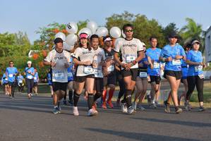 BIB: 
                            <button type="button" onclick="openModal(3133724)" class="btn btn-primary btn-sm float-right btn-popup" data-toggle="modal" data-target=".modal-high-quality">
                        <i class="fas fa-shopping-cart"></i> Add to Cart
                    </button>
                                            <button type="button" onclick="isThisMe(3133724, true)" class="btn btn-success btn-sm float-right btn-popup btn-isme hidden" data-toggle="tooltip" data-placement="bottom" title="นี่คือรูปของคุณใช่ไหม คลิกที่นี่เพื่อเอาเข้าอัลบั้ม">
                        <i class="fas fa-plus"></i> Add to album
                    </button>
                    <button type="button" onclick="isThisMe(3133724, false)" class="btn btn-warning btn-sm float-right btn-popup btn-isnotme hidden">
                        <i class="fas fa-ban"></i> Remove from album
                    </button>