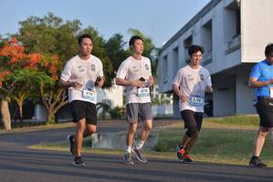 BIB: 6776
                            <button type="button" onclick="openModal(3137170)" class="btn btn-primary btn-sm float-right btn-popup" data-toggle="modal" data-target=".modal-high-quality">
                        <i class="fas fa-shopping-cart"></i> Add to Cart
                    </button>
                                            <button type="button" onclick="isThisMe(3137170, true)" class="btn btn-success btn-sm float-right btn-popup btn-isme hidden" data-toggle="tooltip" data-placement="bottom" title="นี่คือรูปของคุณใช่ไหม คลิกที่นี่เพื่อเอาเข้าอัลบั้ม">
                        <i class="fas fa-plus"></i> Add to album
                    </button>
                    <button type="button" onclick="isThisMe(3137170, false)" class="btn btn-warning btn-sm float-right btn-popup btn-isnotme hidden">
                        <i class="fas fa-ban"></i> Remove from album
                    </button>