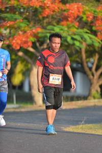 BIB: 9348
                            <button type="button" onclick="openModal(3135923)" class="btn btn-primary btn-sm float-right btn-popup" data-toggle="modal" data-target=".modal-high-quality">
                        <i class="fas fa-shopping-cart"></i> Add to Cart
                    </button>
                                            <button type="button" onclick="isThisMe(3135923, true)" class="btn btn-success btn-sm float-right btn-popup btn-isme hidden" data-toggle="tooltip" data-placement="bottom" title="นี่คือรูปของคุณใช่ไหม คลิกที่นี่เพื่อเอาเข้าอัลบั้ม">
                        <i class="fas fa-plus"></i> Add to album
                    </button>
                    <button type="button" onclick="isThisMe(3135923, false)" class="btn btn-warning btn-sm float-right btn-popup btn-isnotme hidden">
                        <i class="fas fa-ban"></i> Remove from album
                    </button>