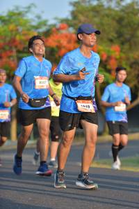 BIB: 8007, 499
                            <button type="button" onclick="openModal(3143525)" class="btn btn-primary btn-sm float-right btn-popup" data-toggle="modal" data-target=".modal-high-quality">
                        <i class="fas fa-shopping-cart"></i> Add to Cart
                    </button>
                                            <button type="button" onclick="isThisMe(3143525, true)" class="btn btn-success btn-sm float-right btn-popup btn-isme hidden" data-toggle="tooltip" data-placement="bottom" title="นี่คือรูปของคุณใช่ไหม คลิกที่นี่เพื่อเอาเข้าอัลบั้ม">
                        <i class="fas fa-plus"></i> Add to album
                    </button>
                    <button type="button" onclick="isThisMe(3143525, false)" class="btn btn-warning btn-sm float-right btn-popup btn-isnotme hidden">
                        <i class="fas fa-ban"></i> Remove from album
                    </button>