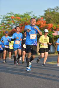 BIB: 8821
                            <button type="button" onclick="openModal(3143451)" class="btn btn-primary btn-sm float-right btn-popup" data-toggle="modal" data-target=".modal-high-quality">
                        <i class="fas fa-shopping-cart"></i> Add to Cart
                    </button>
                                            <button type="button" onclick="isThisMe(3143451, true)" class="btn btn-success btn-sm float-right btn-popup btn-isme hidden" data-toggle="tooltip" data-placement="bottom" title="นี่คือรูปของคุณใช่ไหม คลิกที่นี่เพื่อเอาเข้าอัลบั้ม">
                        <i class="fas fa-plus"></i> Add to album
                    </button>
                    <button type="button" onclick="isThisMe(3143451, false)" class="btn btn-warning btn-sm float-right btn-popup btn-isnotme hidden">
                        <i class="fas fa-ban"></i> Remove from album
                    </button>