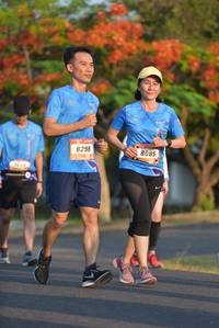 BIB: 8298, 8085
                            <button type="button" onclick="openModal(3143827)" class="btn btn-primary btn-sm float-right btn-popup" data-toggle="modal" data-target=".modal-high-quality">
                        <i class="fas fa-shopping-cart"></i> Add to Cart
                    </button>
                                            <button type="button" onclick="isThisMe(3143827, true)" class="btn btn-success btn-sm float-right btn-popup btn-isme hidden" data-toggle="tooltip" data-placement="bottom" title="นี่คือรูปของคุณใช่ไหม คลิกที่นี่เพื่อเอาเข้าอัลบั้ม">
                        <i class="fas fa-plus"></i> Add to album
                    </button>
                    <button type="button" onclick="isThisMe(3143827, false)" class="btn btn-warning btn-sm float-right btn-popup btn-isnotme hidden">
                        <i class="fas fa-ban"></i> Remove from album
                    </button>