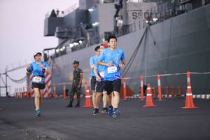 BIB: 
                            <button type="button" onclick="openModal(3457556)" class="btn btn-primary btn-sm float-right btn-popup" data-toggle="modal" data-target=".modal-high-quality">
                        <i class="fas fa-shopping-cart"></i> Add to Cart
                    </button>
                                            <button type="button" onclick="isThisMe(3457556, true)" class="btn btn-success btn-sm float-right btn-popup btn-isme hidden" data-toggle="tooltip" data-placement="bottom" title="นี่คือรูปของคุณใช่ไหม คลิกที่นี่เพื่อเอาเข้าอัลบั้ม">
                        <i class="fas fa-plus"></i> Add to album
                    </button>
                    <button type="button" onclick="isThisMe(3457556, false)" class="btn btn-warning btn-sm float-right btn-popup btn-isnotme hidden">
                        <i class="fas fa-ban"></i> Remove from album
                    </button>