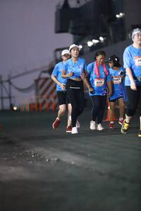 BIB: 8220
                            <button type="button" onclick="openModal(3463106)" class="btn btn-primary btn-sm float-right btn-popup" data-toggle="modal" data-target=".modal-high-quality">
                        <i class="fas fa-shopping-cart"></i> Add to Cart
                    </button>
                                            <button type="button" onclick="isThisMe(3463106, true)" class="btn btn-success btn-sm float-right btn-popup btn-isme hidden" data-toggle="tooltip" data-placement="bottom" title="นี่คือรูปของคุณใช่ไหม คลิกที่นี่เพื่อเอาเข้าอัลบั้ม">
                        <i class="fas fa-plus"></i> Add to album
                    </button>
                    <button type="button" onclick="isThisMe(3463106, false)" class="btn btn-warning btn-sm float-right btn-popup btn-isnotme hidden">
                        <i class="fas fa-ban"></i> Remove from album
                    </button>